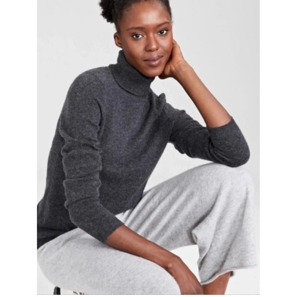 J. Crew 100% Merino Wool Turtleneck Sweater Charcoal Gray- Women's Size Medium